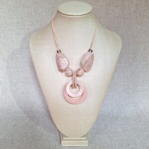 Colar Rosa